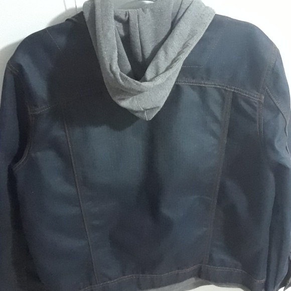 Light jacket - Picture 2 of 2